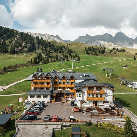 Hotel San Marco San Pellegrino-passet Exteriör bild
