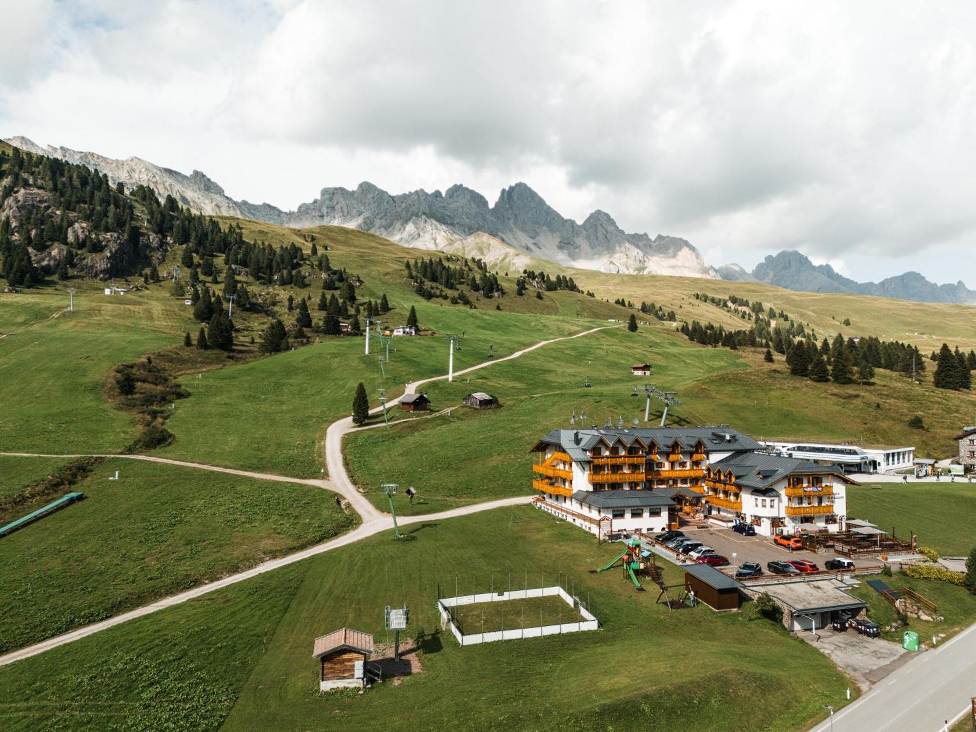 Hotel San Marco San Pellegrino-passet Exteriör bild